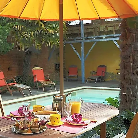 Bed & Breakfast La Halte Du Temps Montesquieu-Volvestre